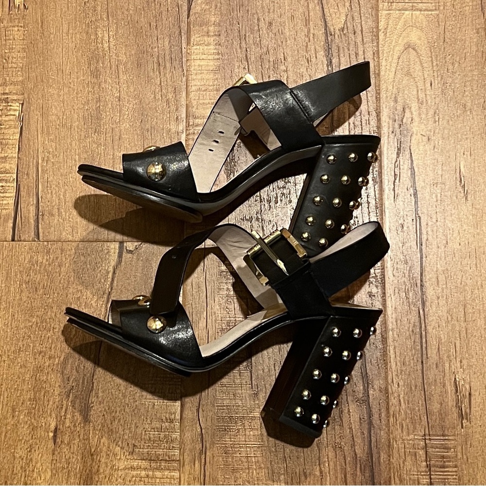 Michael Kors open toe sandal. NWOT.  Size 9.